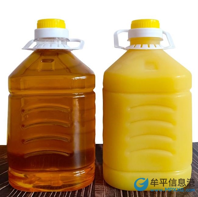 賣花生油5L每桶