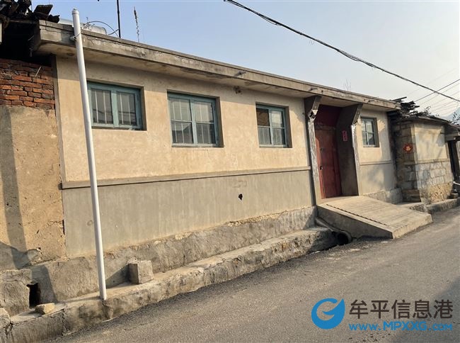 出售大窯鎮(zhèn)劉家口村平房四間，大院子，大窗戶